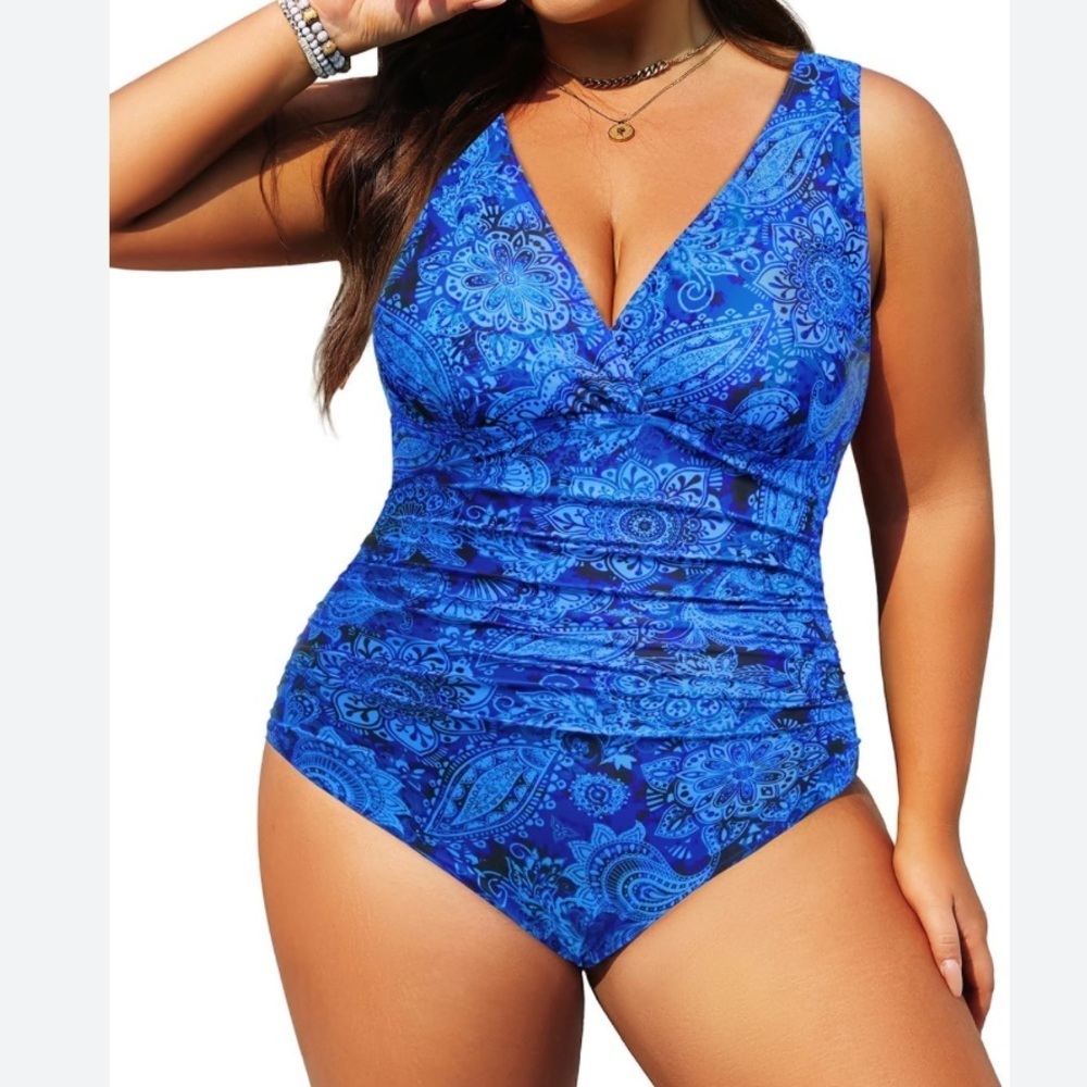 Aqua Eve swimsuit NEW medallion paisley blue padded 20 size swimwear